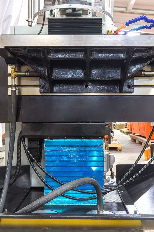 Инструментальный фрезерный станок Stalex WFM 800 Servo