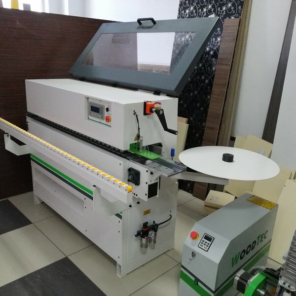 Автоматический кромкооблицовочный станок WoodTec Compact mini 200
