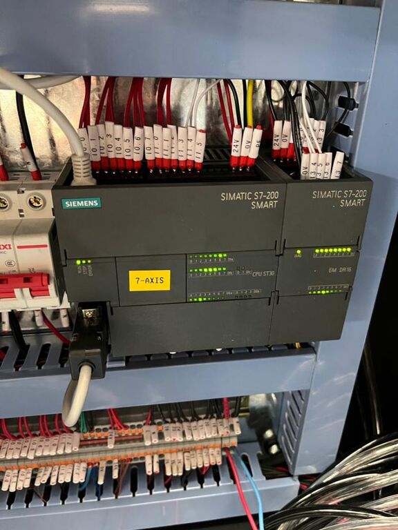 Углообжимной станок HKCNC-180 с ЧПУ