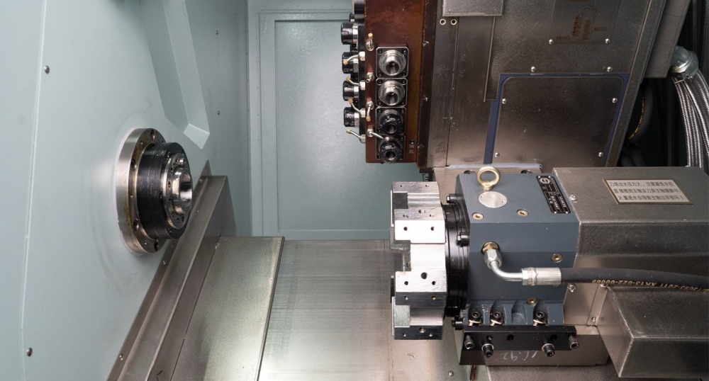 Токарный автомат MetalCraft HXY-46 c ЧПУ Syntec 22TB