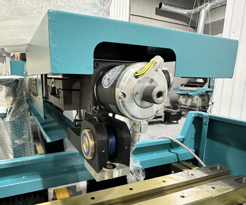 Электроэрозионный проволочно-вырезной станок MetalCraft DK7735-A15-LK