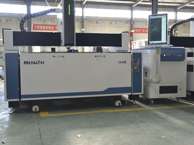 Оптоволоконный лазерный станок для резки металла MetalTec 1530C (1500W)