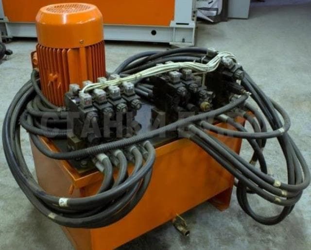 Гидравлический профилегиб Stalex THW24S-16